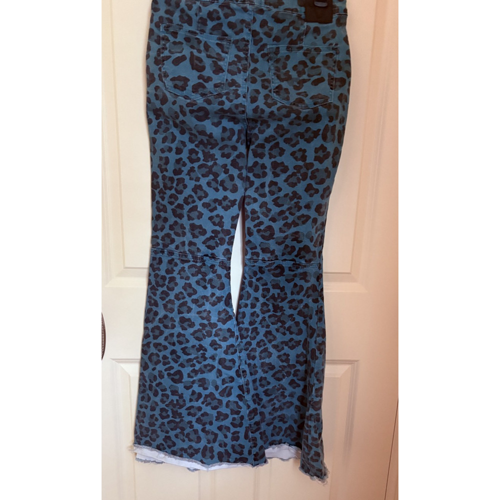 L&B Lucky & Blessed Flare Bell Bottom Leopard Animal Print Pants Size 4 Womens - Picture 4 of 6